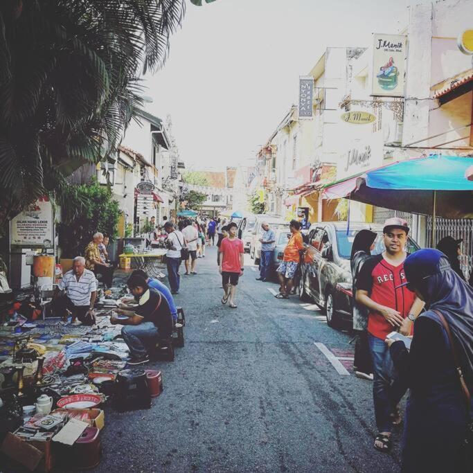 Leju 21 樂居 Explore Malacca From A Riverside House Extérieur photo