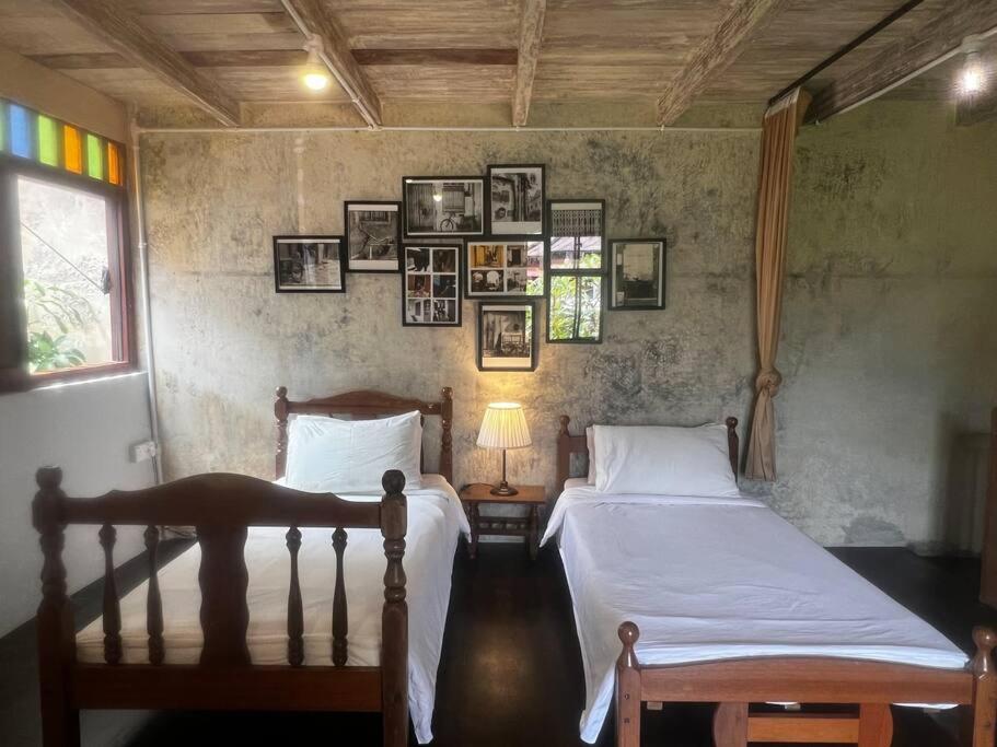 Leju 21 樂居 Explore Malacca From A Riverside House Extérieur photo