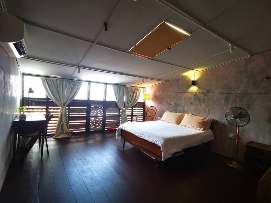 Leju 21 樂居 Explore Malacca From A Riverside House Extérieur photo